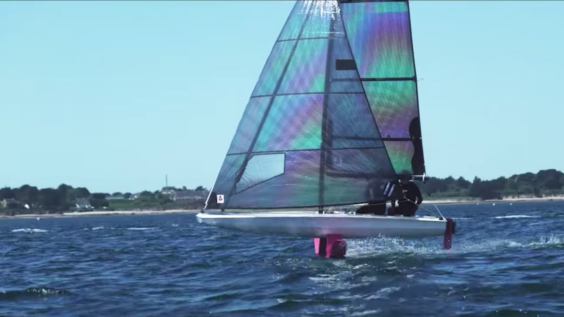 birdyfish-foiling-segeljolle-code0-race-ausstattung birdyfish-foiling-segeljolle-code0-race-ausstattung