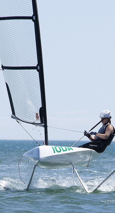 Ioda foiling segeljolle steuerfrau