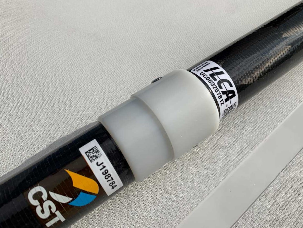 Mastoberteil Composite für ILCA.LASER® komplett - weiße Kappen