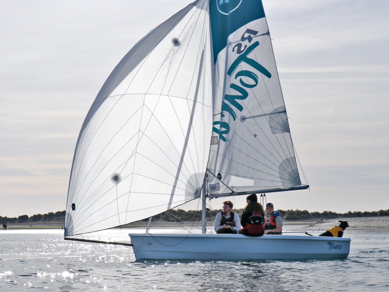 RS Toura segelfertig mit Gennaker