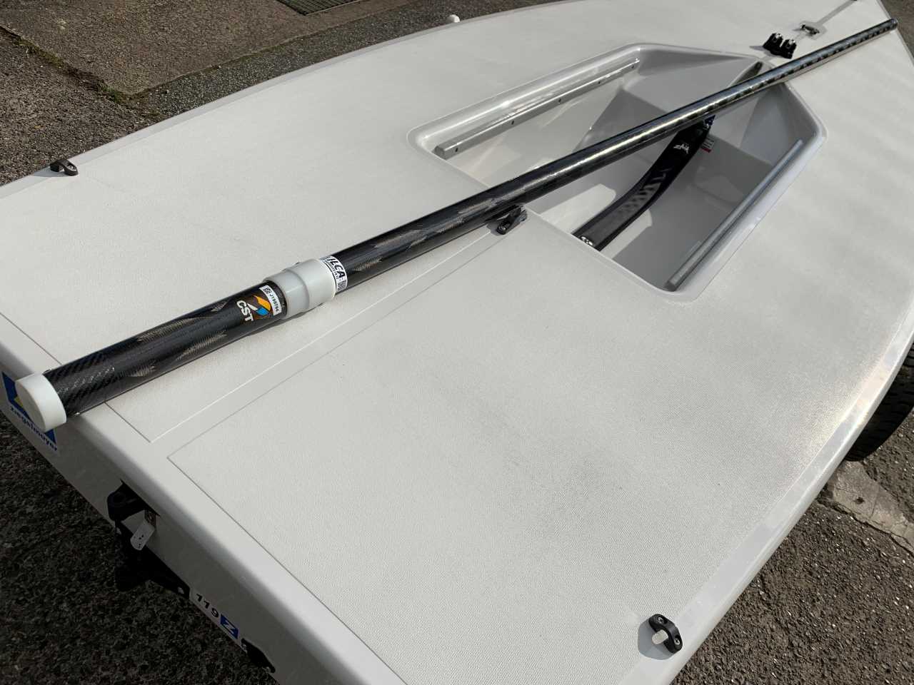 mastoberteil-composite-ilca-laser-weisse-kappen-ILC306W-1 Mastoberteil Composite