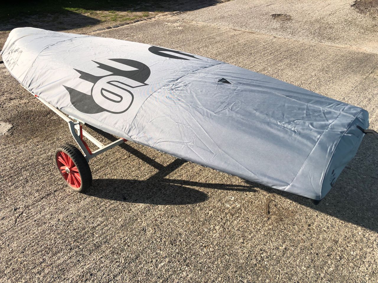 unterpersenning-E6-ILCA-premium_ILCE63_1 Hull Cover E6 ILCA - Premium
