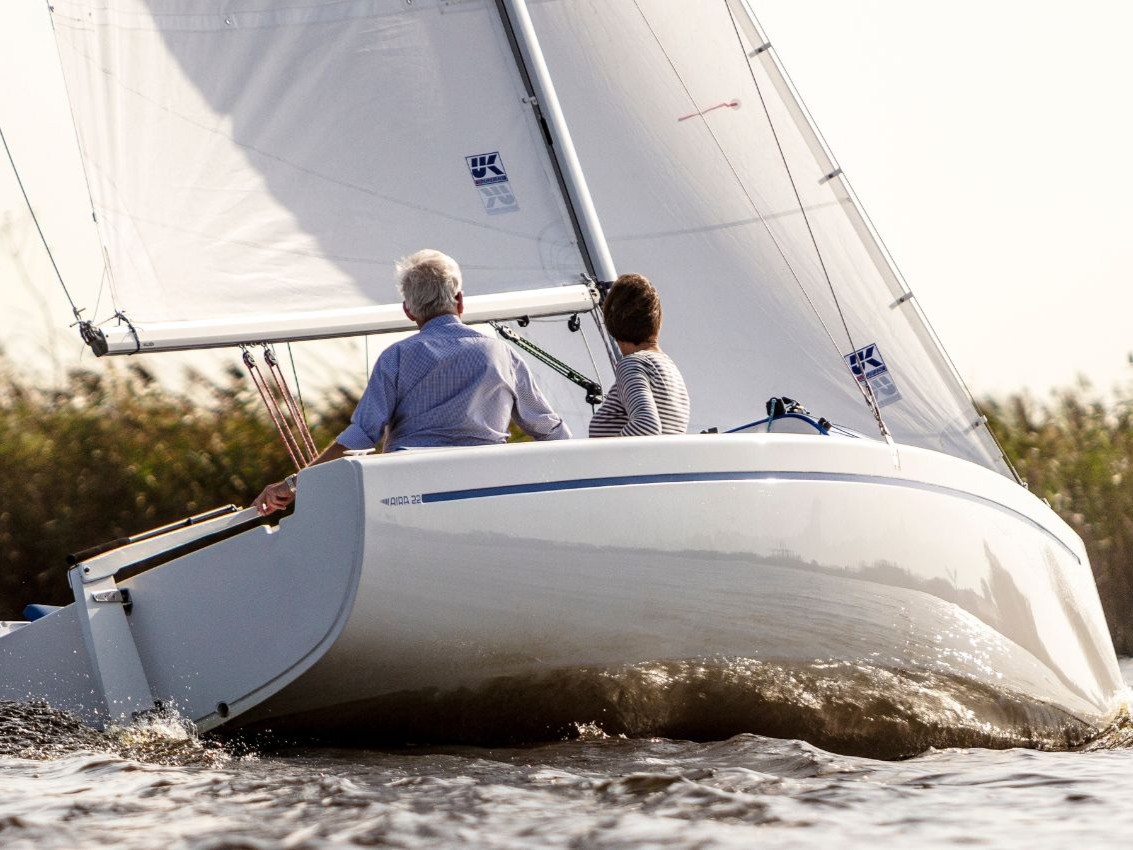 RS Aira22 segelfertig (Groß und Fock)